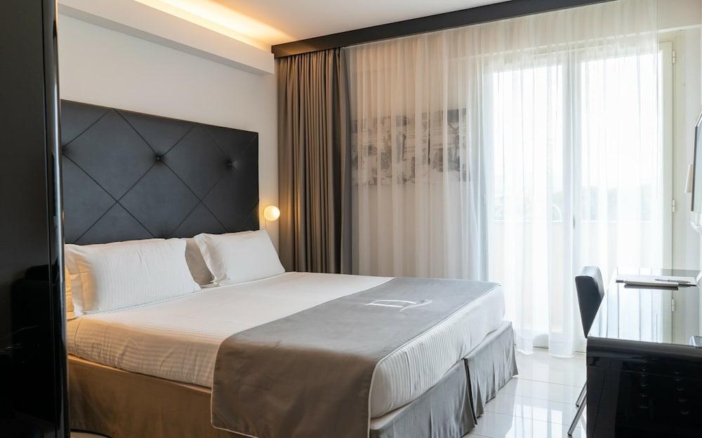 Hotel Domina Zagarella Sicily Santa Flavia Esterno foto